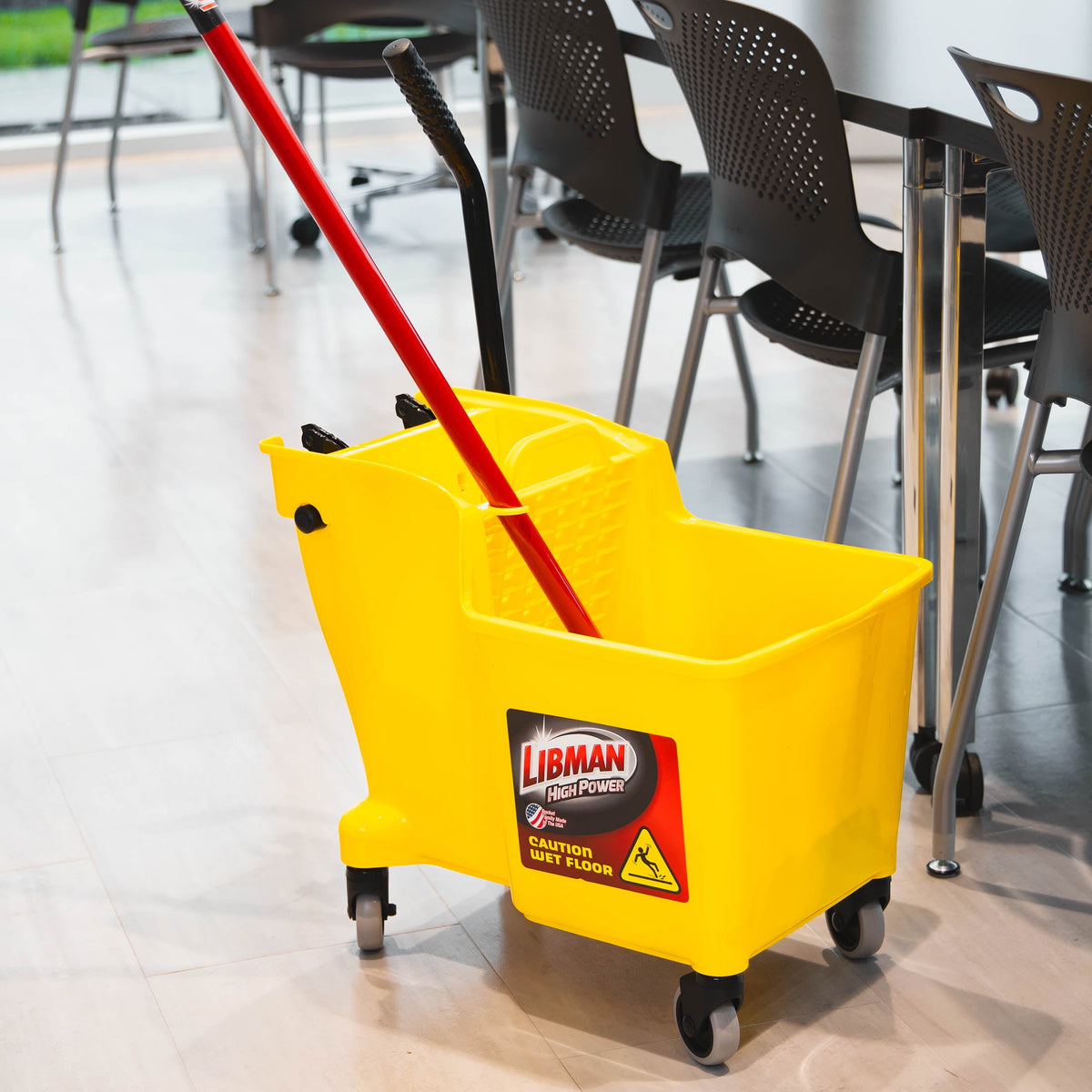 Libman 32 Quart Yellow Polypropylene Bucket & Wringer with Steel Handle